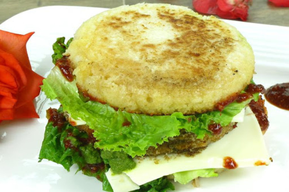 Idli Burger