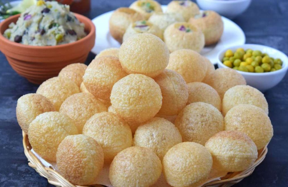 Suji ka Golgappa