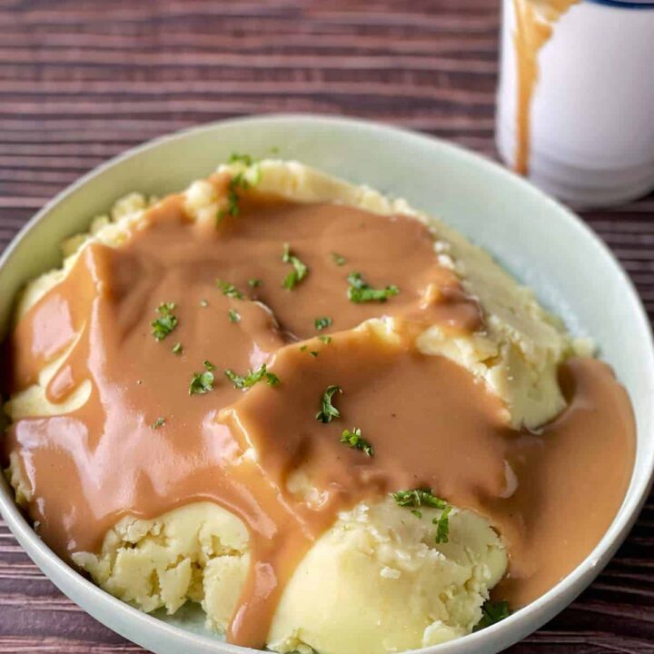 Mashed potatoes and gravy
