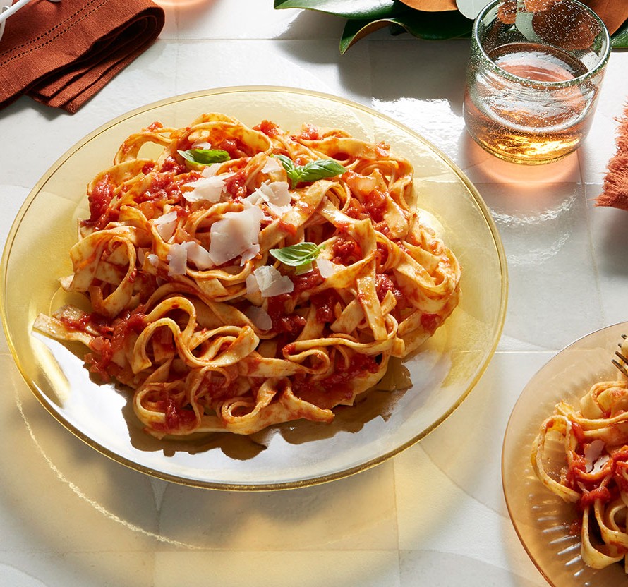 Fettuccine Pomodoro Pasta