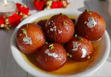 Gulab Jamun