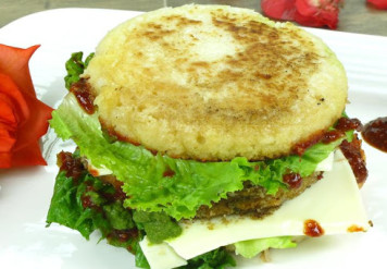Idli Burger