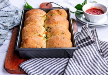 Cheese-Stuffed Dinner Rolls
