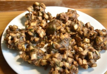 Kuttu ki tasty Pakori