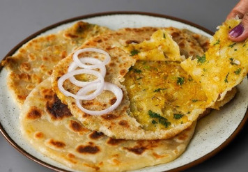 Onion(Pyaz) Paratha